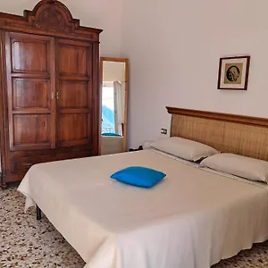Trilly House Perledo